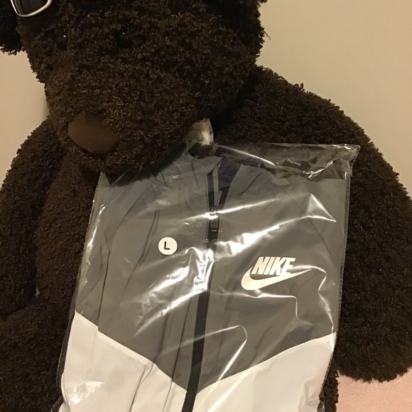Nike Other - Nike, boys, jacket with hood, lightweight, Large, good condition